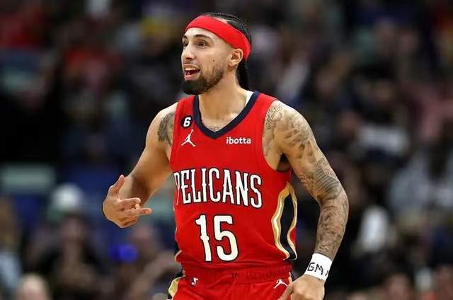 2-1！95分钟绝杀 英超13.1亿豪门18场不败终结 5.5亿战舰10轮9胜（2-1，95分钟补时绝杀！英超13.1亿豪门18场不败告终，5.5亿战舰10轮9胜）