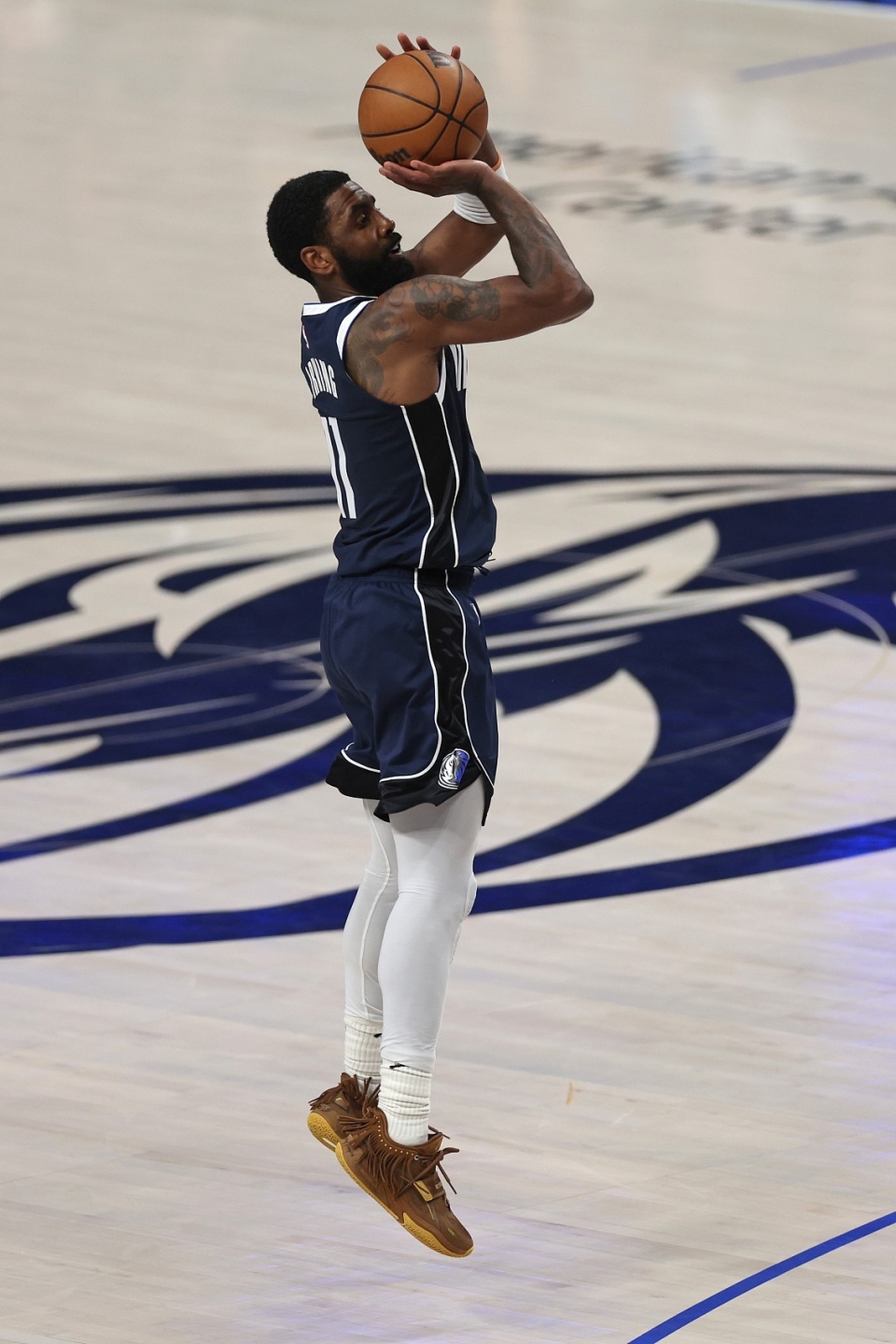 阿隆索：我们的球员态度不错；姆巴佩的身体状态不足以出场（阿隆索肯定球员态度，姆巴佩身体状态不足无缘出战）