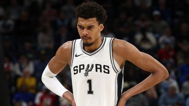 官方：朱利亚诺-西蒙尼当选马竞10月最佳球员（马竞官方：朱利亚诺-西蒙尼荣膺10月最佳球员）