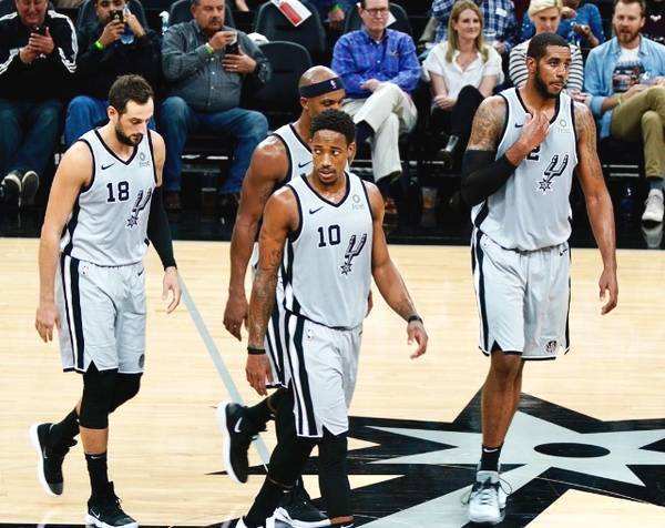 梅开二度，吉拉西当选多特vs比利亚雷亚尔全场最佳（吉拉西双响，荣膺多特对阵比利亚雷亚尔全场最佳）