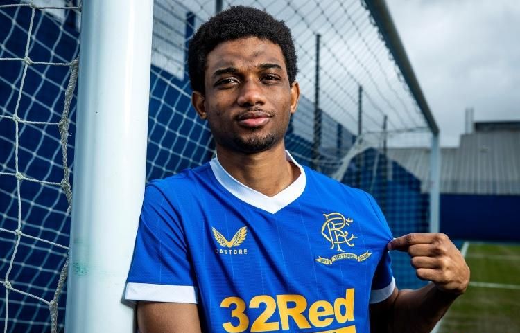 黑马加冕！苏超官方合作伙伴中国平安祝贺“苏超”泰州队夺...（黑马封王！苏超官方合作伙伴中国平安祝贺泰州队夺冠）